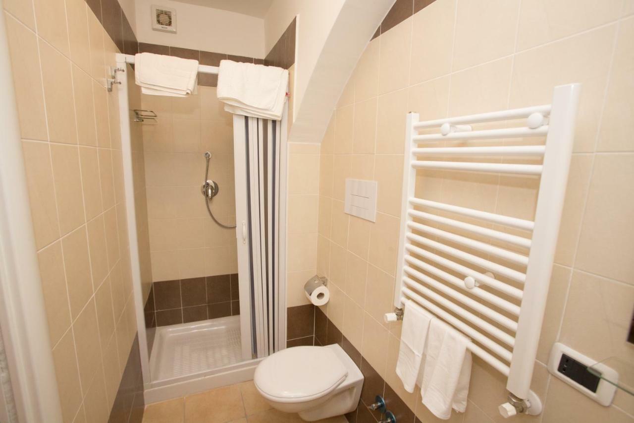 Antica Dimora B&B Canosa Каноза-ді-Пулья Екстер'єр фото