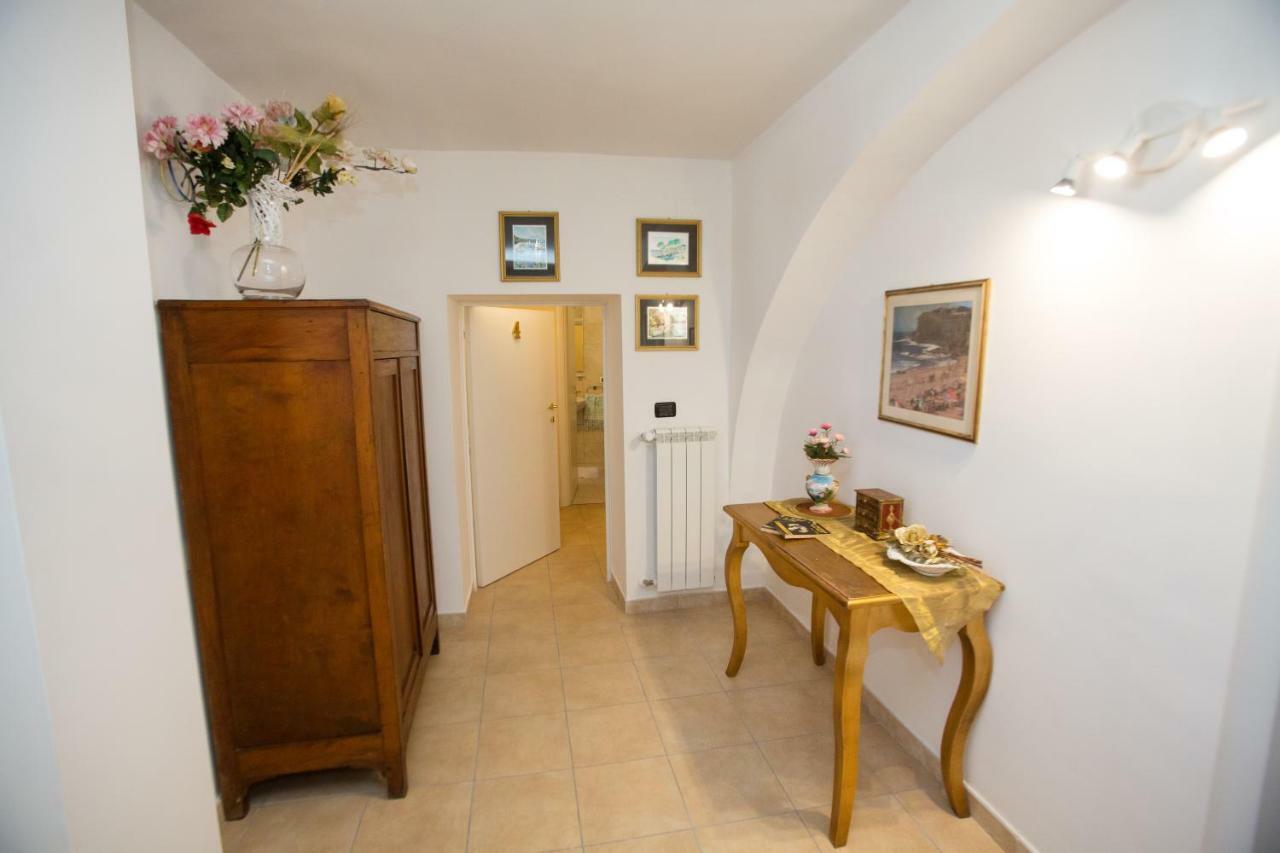 Antica Dimora B&B Canosa Каноза-ді-Пулья Екстер'єр фото