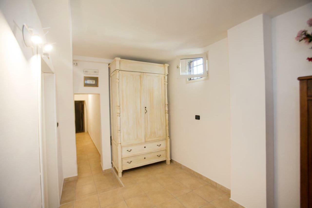 Antica Dimora B&B Canosa Каноза-ді-Пулья Екстер'єр фото